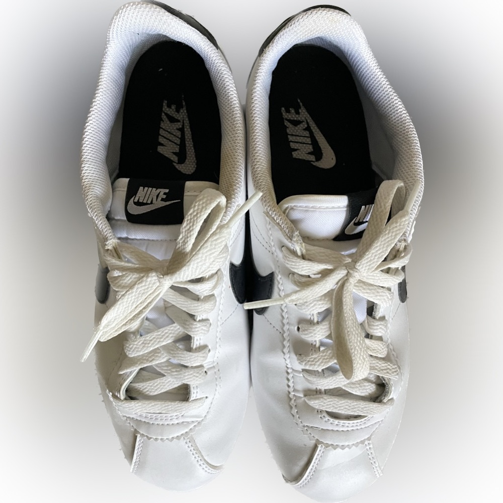 Nike Cortez Size W9 - Gently worn